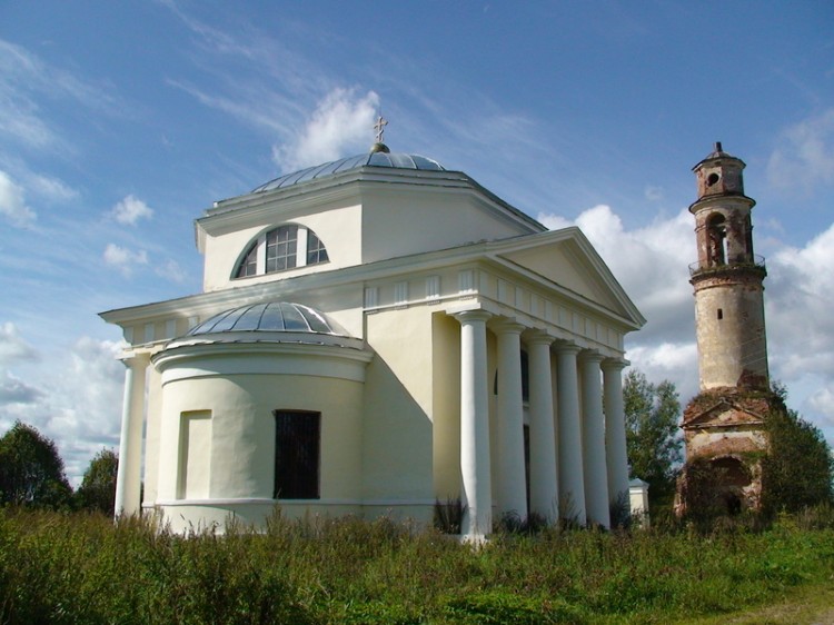 Церковь Казанской иконы Божией Матери в Арпачёво